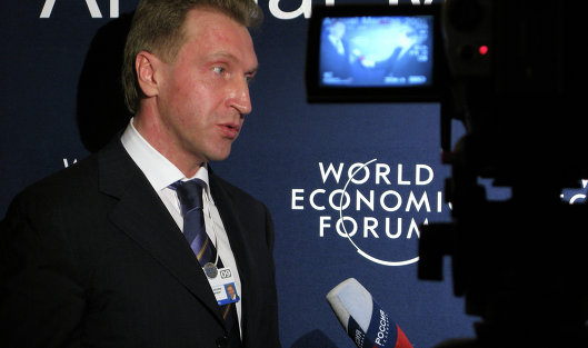 Первый вице-премьер РФ Игорь Шувалов дал интервью одному из центральных российских каналов во время Всемирного экономического форума в Давосе