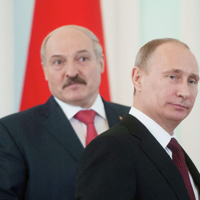 Президент РФ Владимир Путин (справа) и президент Республики Белоруссия Александр Лукашенко Президент РФ Владимир Путин (справа) и президент Республики Белоруссия Александр Лукашенко