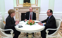 Президент России В.Путин, канцлер ФРГ А.Меркель и президент Франции Ф.Олланд