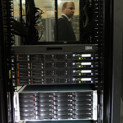 Установка программно-аппаратного комплекса на избирательном участке в Санкт-Петербурге