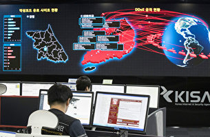 Сотрудники корейского агентства по интернет-безопасности в Сеуле наблюдает за распространением вируса WannaCry