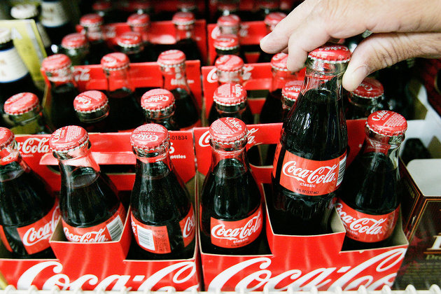 Власти Коми предложили заменить уходящую "Кока Колу" отечественным продуктом "Коми Колой"