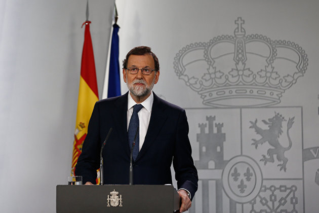 Премьер-министр Испании Мариано Рахой во время выступления. 11 октября 2017