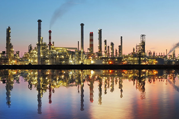 Нефтеперерабатывающий завод Нефтеперерабатывающий завод