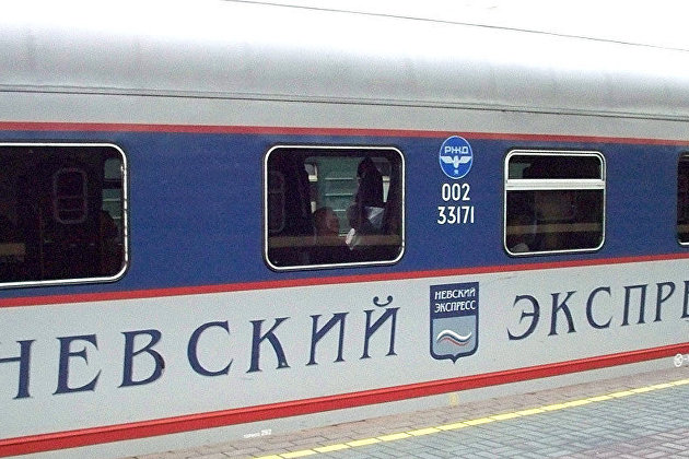"Невский экспресс" на Московском вокзале Санкт-Петербурга
