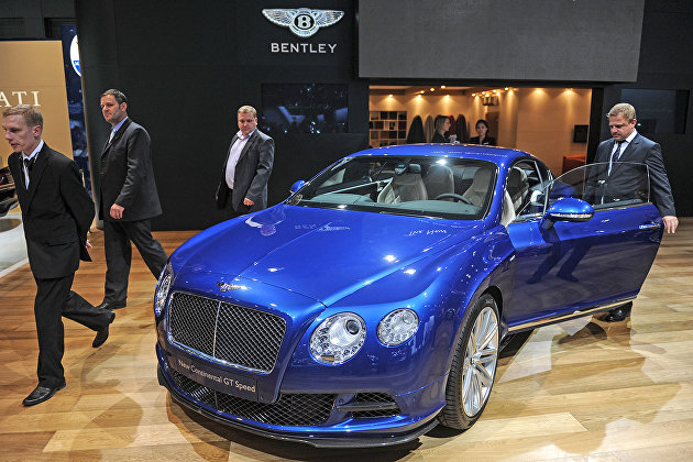Британская Bentley в 2021 году продала в России более 330 люксовых машин - рост за год составил 11%