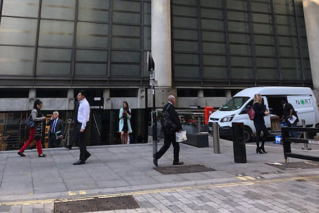 Офис банка Lloyds в Лондоне по адресу, где должен был находиться Cashbery
