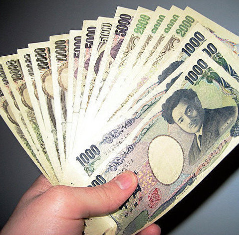 Японские иены