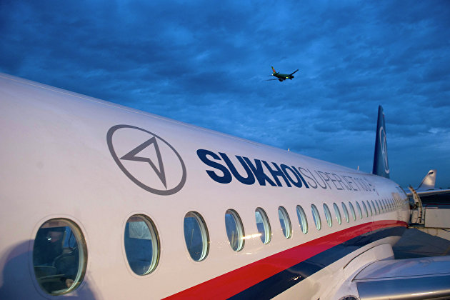 *Самолет Superjet 100. Архивное фото