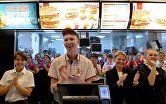 Ресторан McDonald’s на Пушкинской площади возобновил свою работу