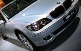 Автомобиль BMW-750 Li