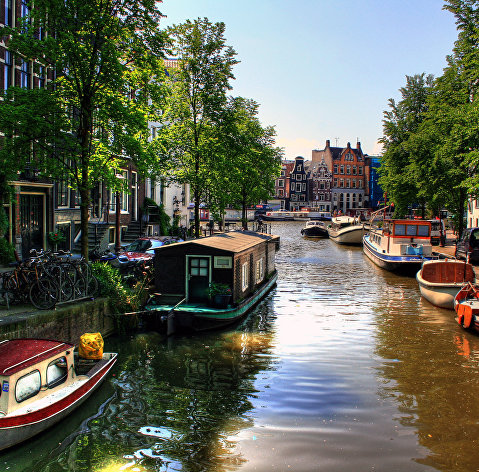 "Амстердам