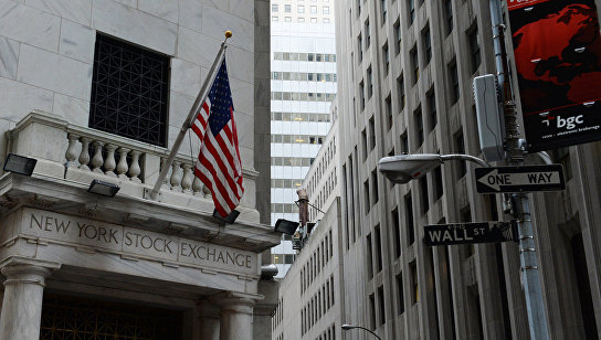 Здание Нью-йоркской фондовой биржи на Уолл-стрит