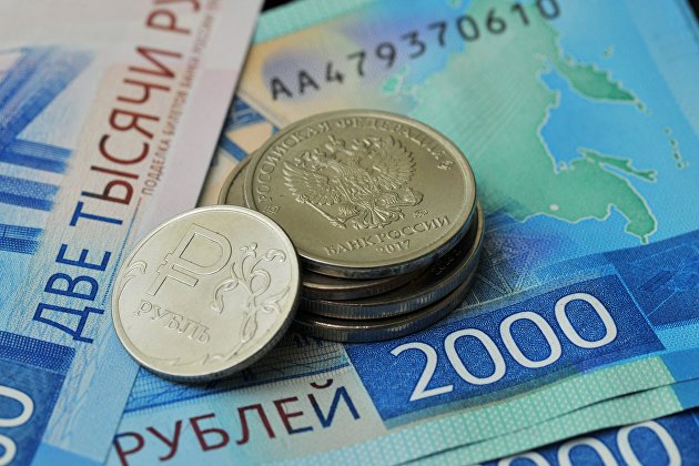В России начинается прием заявлений на новую выплату на детей от 8 до 17 лет