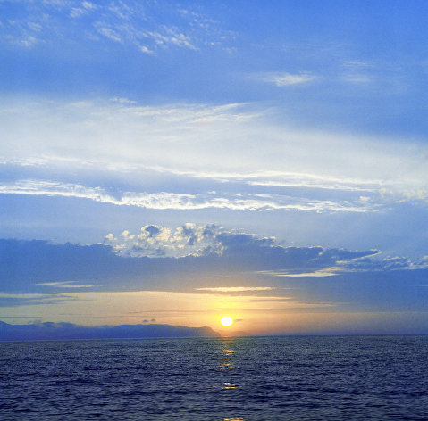 Рассвет на Японском море