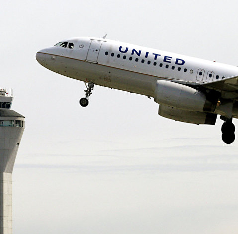 United Airlines United Airlines
