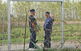 *Венгерские полицейские на границе