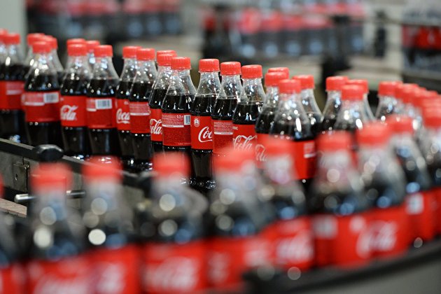 Coca-Cola останавливает работу в России из-за ситуации вокруг Украины