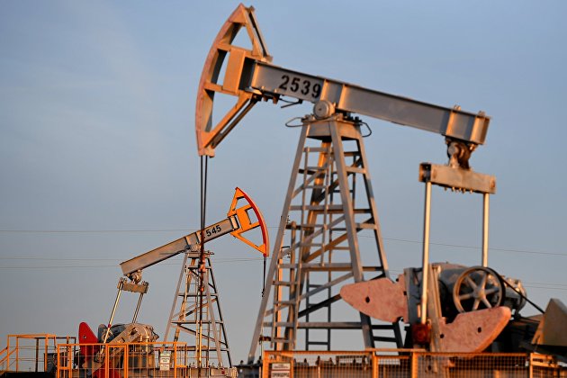 "Ъ": Испанская Repsol продает "Газпром нефти" свои доли в нефтяных активах и уходит из России