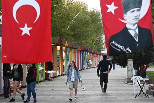 ЦБ Турции в ходе трех валютных интервенций в начале декабря продал более $2 миллиардов