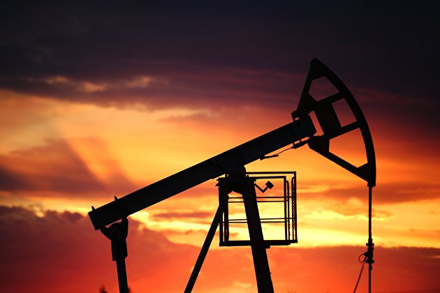 Эксперты: напряженность на российско-украинской границе способствовала росту цен на нефть