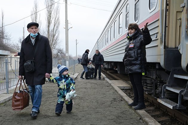 Россия приняла более 53 тысяч беженцев с Донбасса
