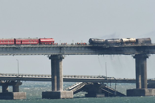 ЧП на Крымском мосту ЧП на Крымском мосту