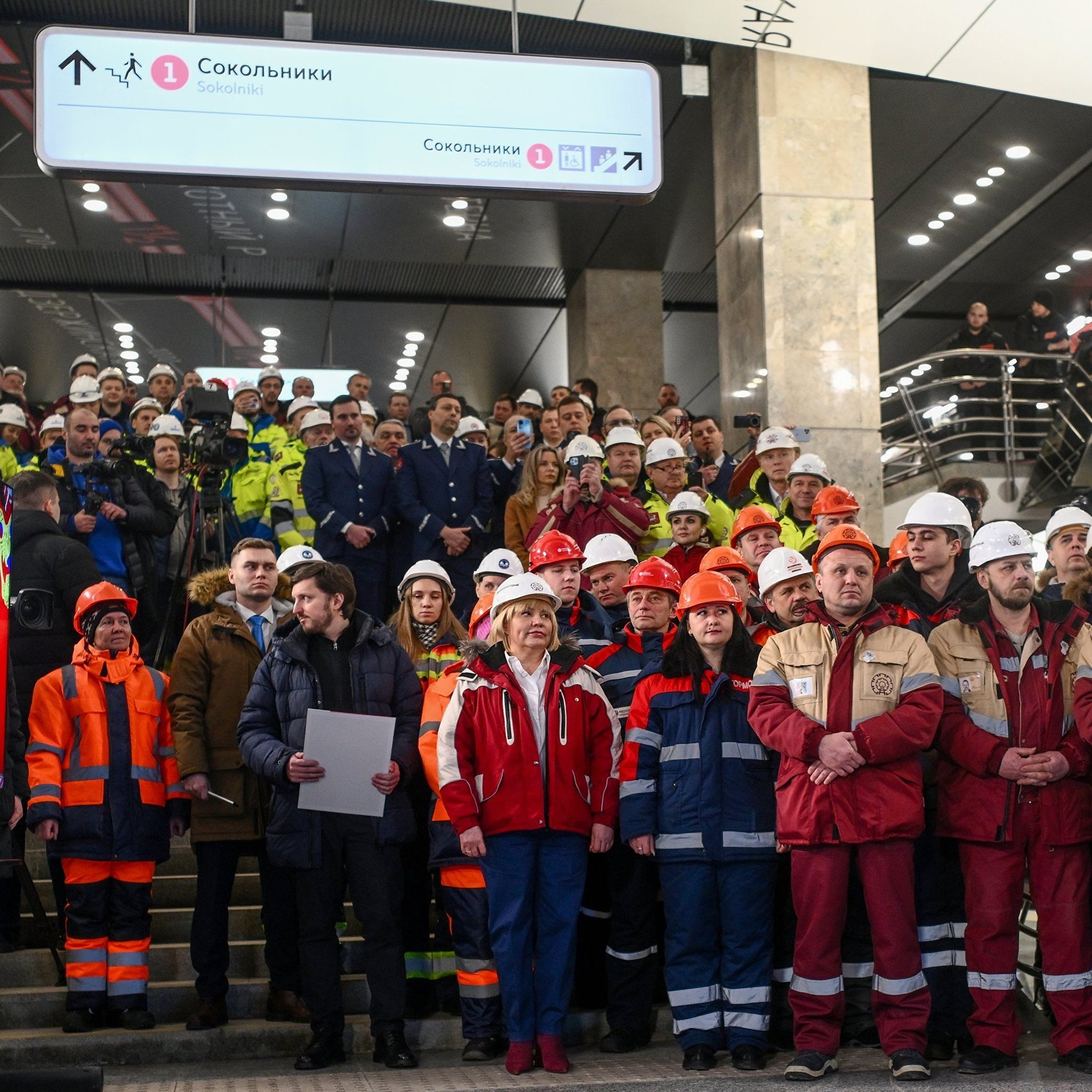 Открылась кольцевая. Московский метрополитен БКЛ. Запуск метро в Москве.