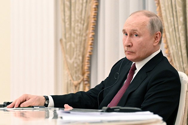 Путин сделает ряд заявлений в понедельник вечером, сообщил Песков