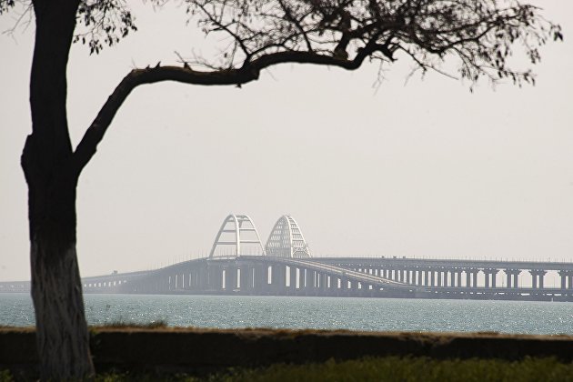 Виды Крымского моста