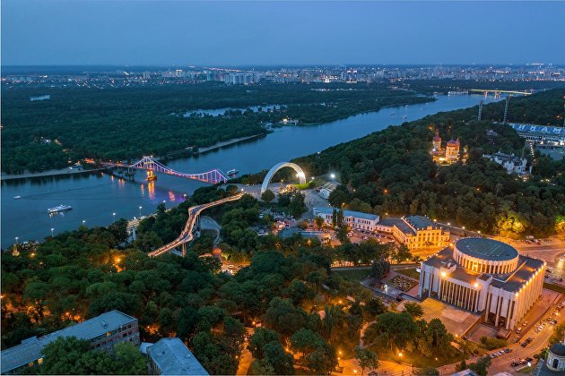 Вечерний Киев, Украина