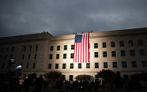 Американский флаг на здании Пентагона, Вашингтон, США