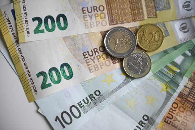 Денежные купюры евро