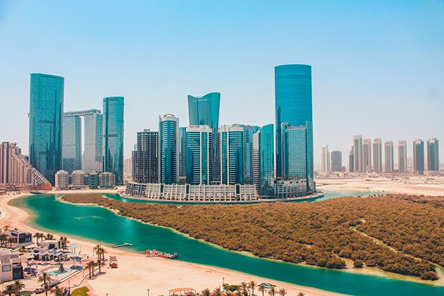 Россияне стали массово скупать жилье в Эмиратах, сообщили СМИ