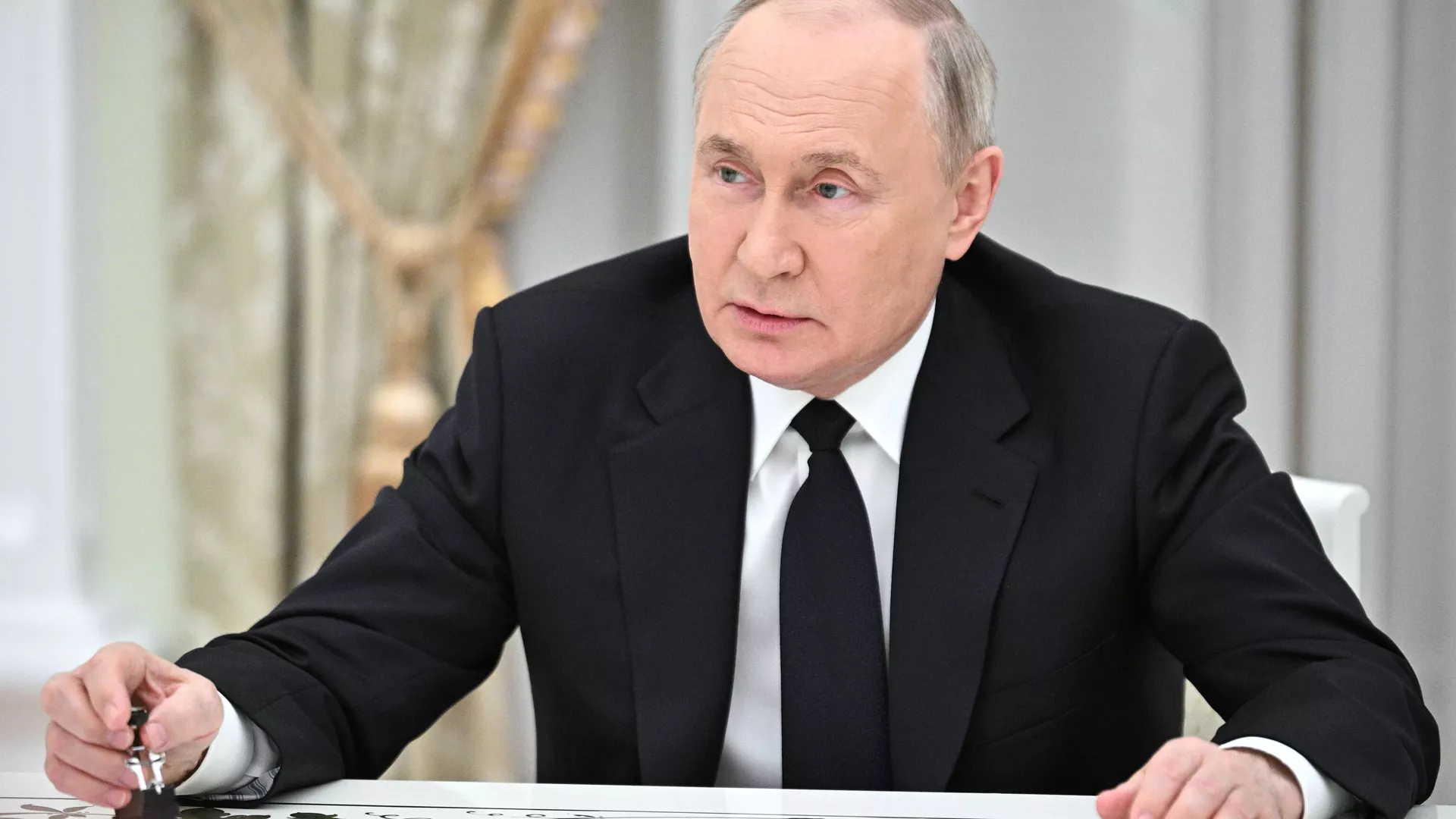 Президент РФ В. Путин встретился с лидерами парламентских фракций - ПРАЙМ, 1920, 25.03.2024
