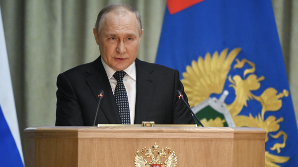LIVE: Путин на заседании коллегии Генеральной прокуратуры РФ