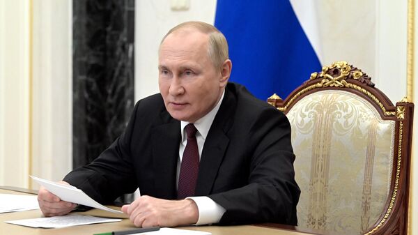 LIVE: Путин на встрече с членами Совета Безопасности