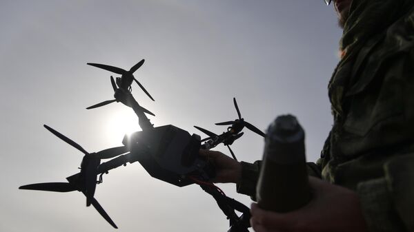 Сербия произведет первую тысячу дронов-камикадзе, заявил Вучич