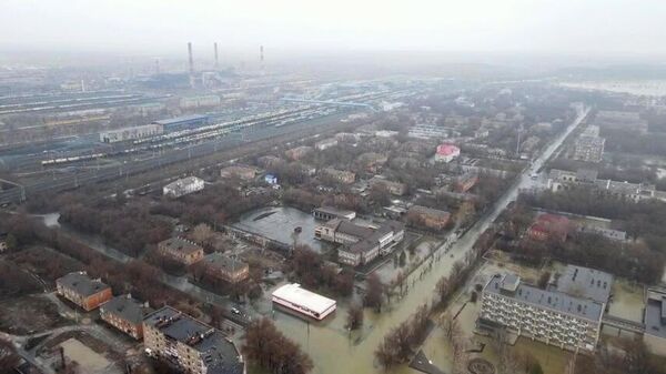 Затопленный из-за прорыва дамбы город Орск