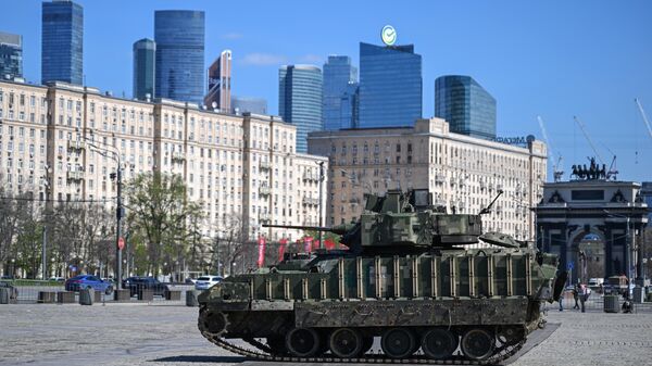 БМП М2 Bradley, захваченная российскими военнослужащими в ходе спецоперации, на Поклонной горе в Москве