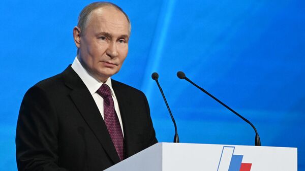 Президент РФ Владимир Путин выступает на съезде РСПП