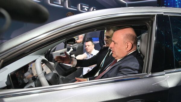 В России впервые представили новые автомобили бренда Volga