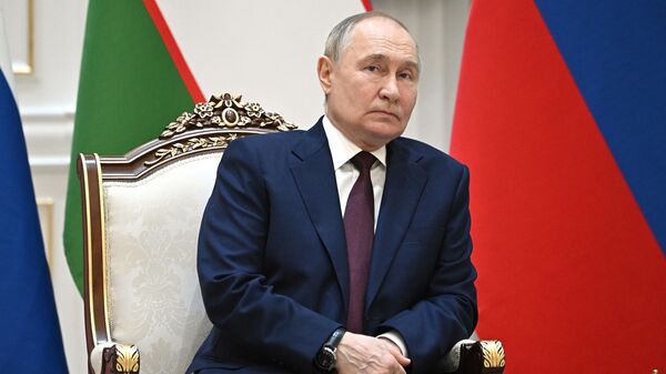 Мир выступает за справедливую систему международных отношений, заявил Путин