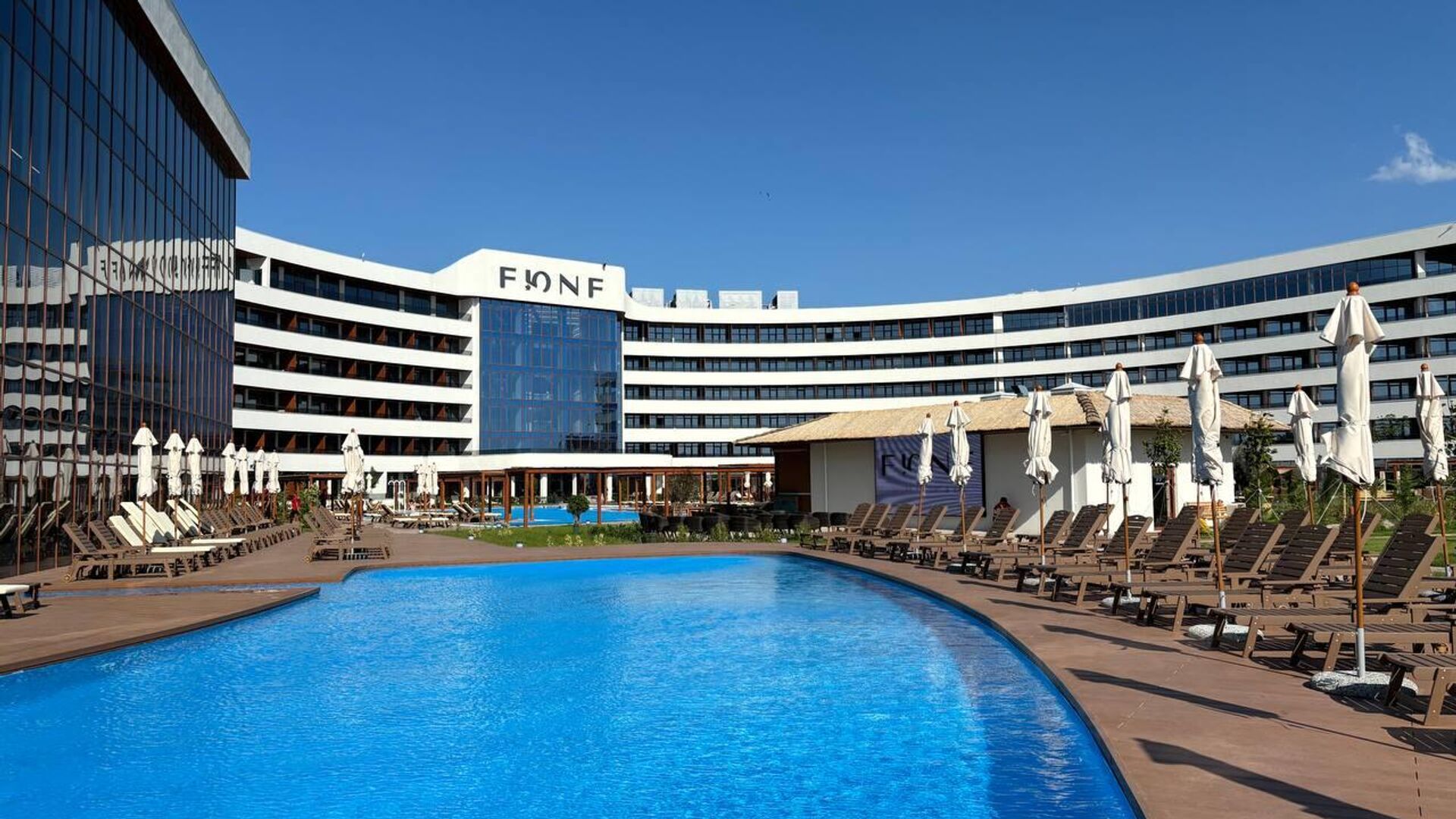 Отель премиального класса FЮNF Luxury Resort & Spa 5* - ПРАЙМ, 1920, 04.06.2024