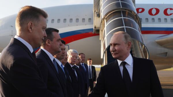 Президент Владимир Путин прибыл в Астану для участия в саммите ШОС