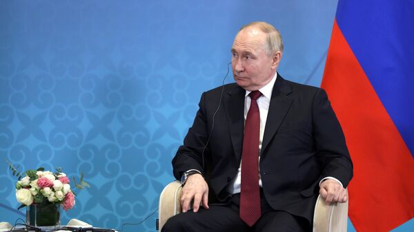 Путин отметил рост доли расчетов в нацвалютах между РФ и ШОС почти до 100%