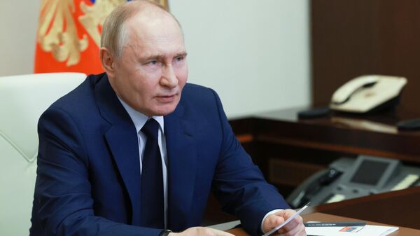 Путин отметил рост собранных ФТС платежей