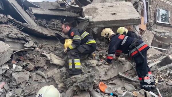 Из-под завалов дома в Нижнем Тагиле спасены 15 человек