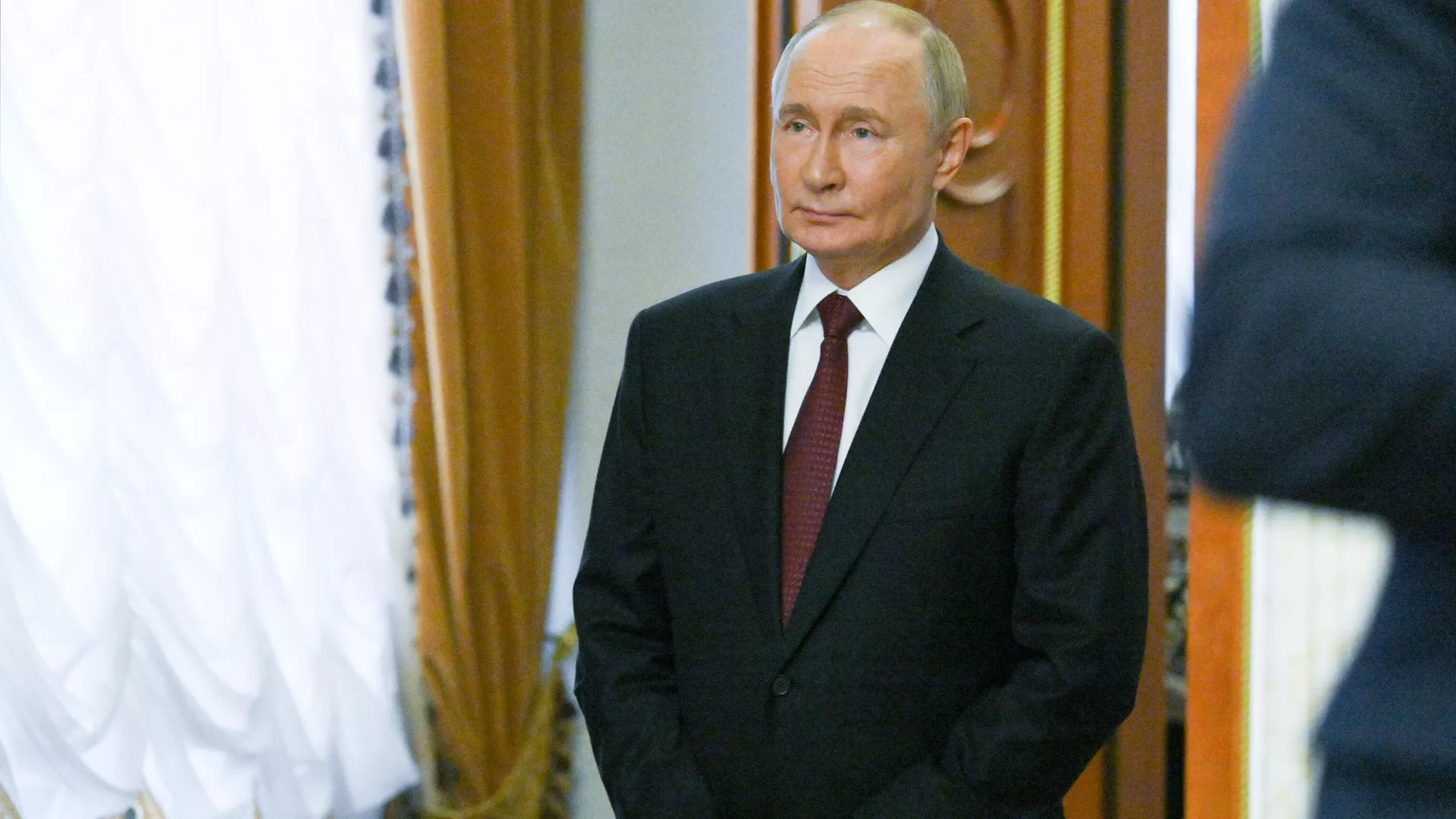 Президент РФ Владимир Путин перед встречей с премьер-министром Индии Нарендрой Моди в рамках XVI саммита БРИКС - ПРАЙМ, 1920, 20.11.2024