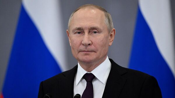 LIVE: Путин проводит заседание СПЧ в режиме видеосвязи